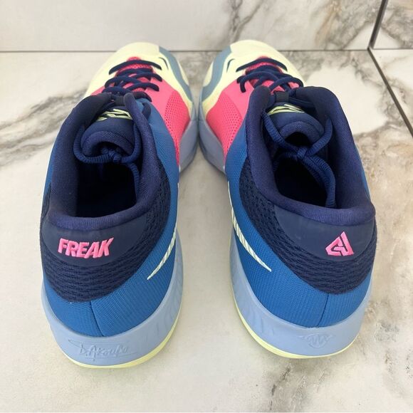 NIKE Zoom Freak 4 EP Sneakers in Marina Blue Size 18 - Picture 11 of 16